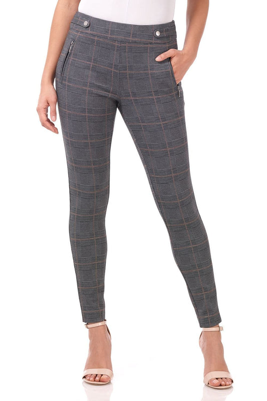 Secret Figure Pull-on Knit Pants with a Skinny Silhouette