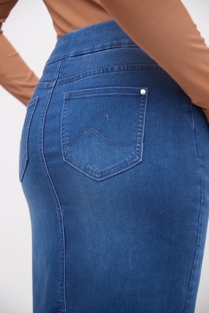 Pull-on Denim Skirt with 5 Pockets