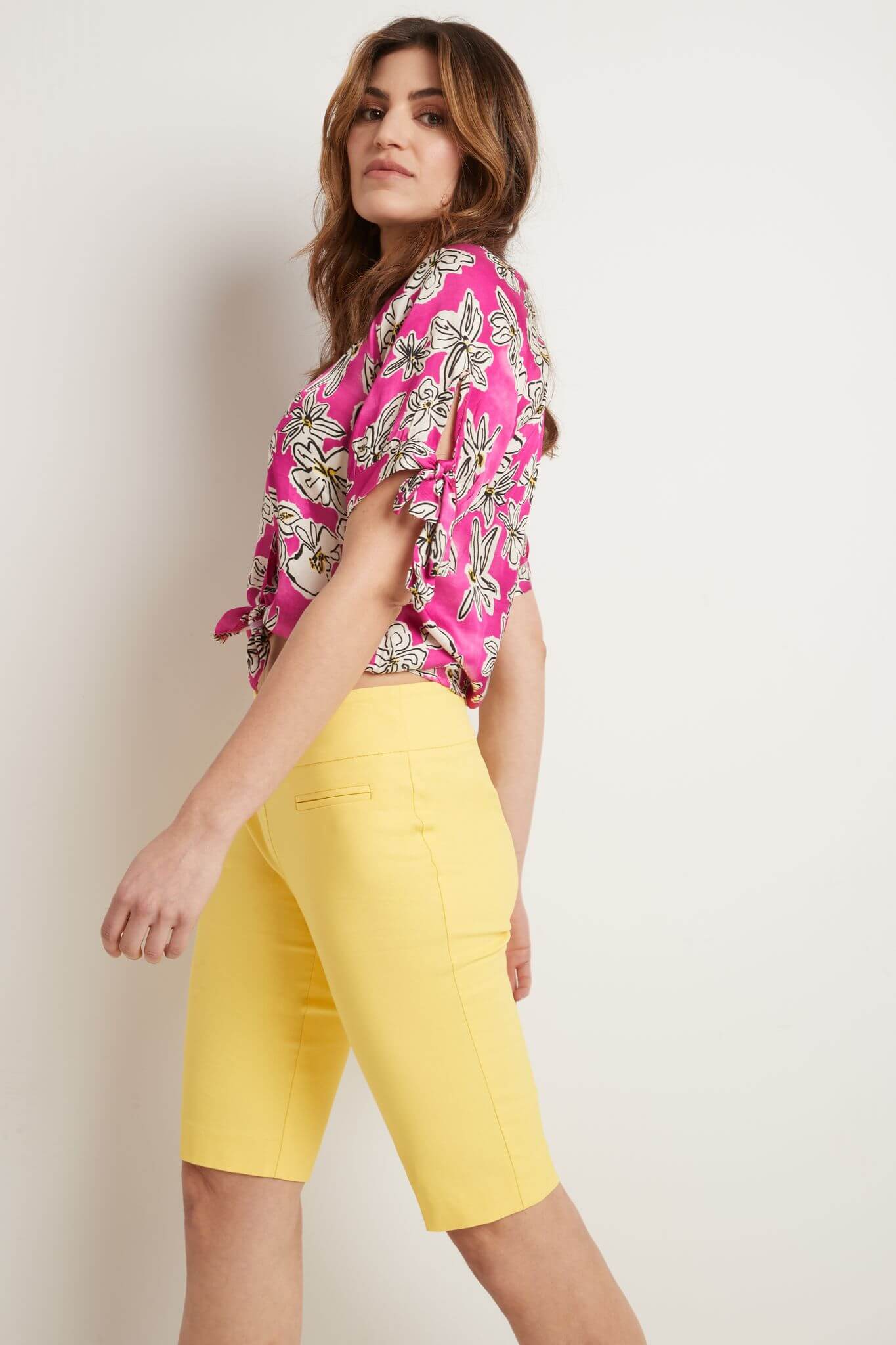 Women’s 12” Classic Shorts with Fake Front Pockets