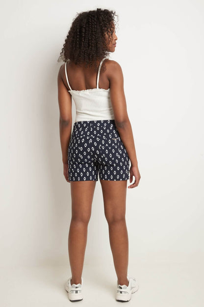 Pull-on 5” Classic Shorts with Real Pockets
