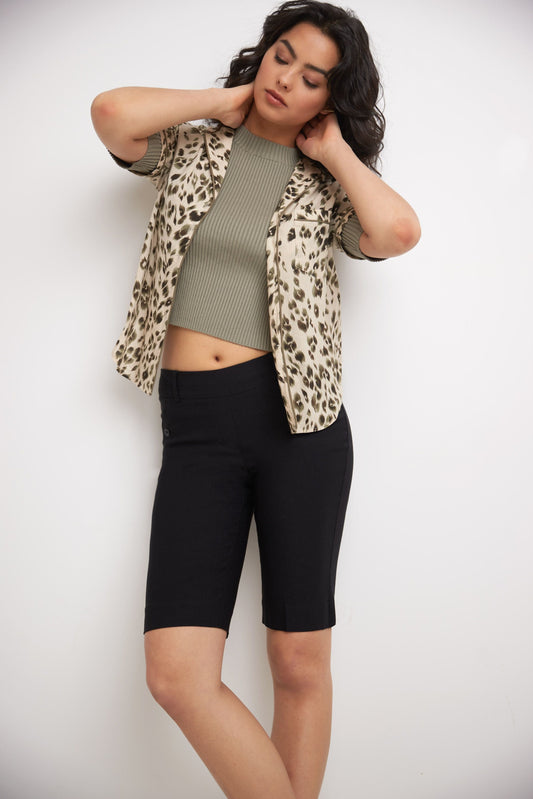 Women’s Classic Bermuda Shorts with Slant Pockets