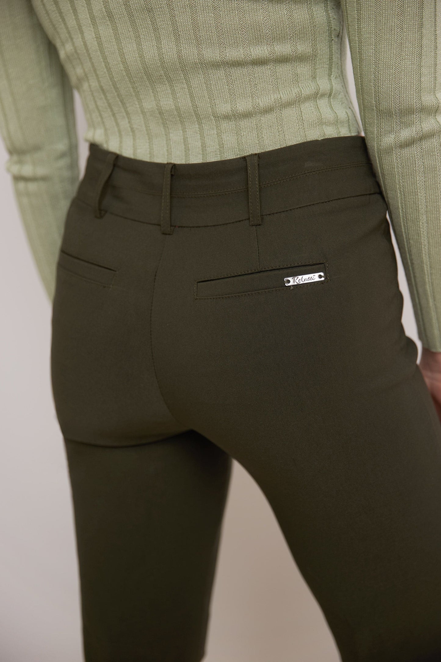 Women’s Classic Bermuda Shorts with Slant Pockets