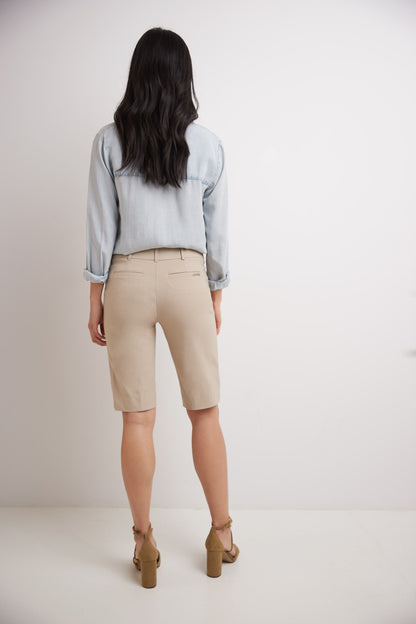 Women’s Classic Bermuda Shorts with Slant Pockets