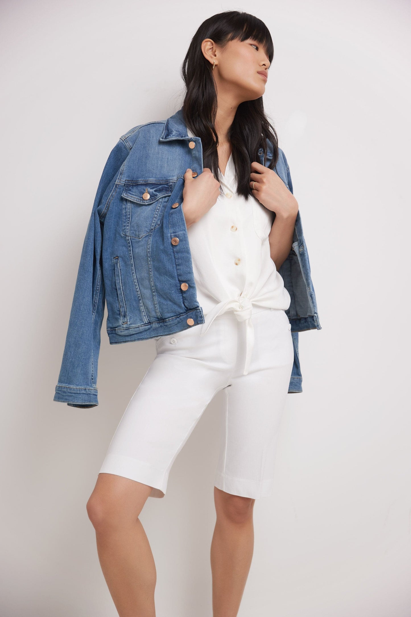 Women’s Classic Bermuda Shorts with Slant Pockets