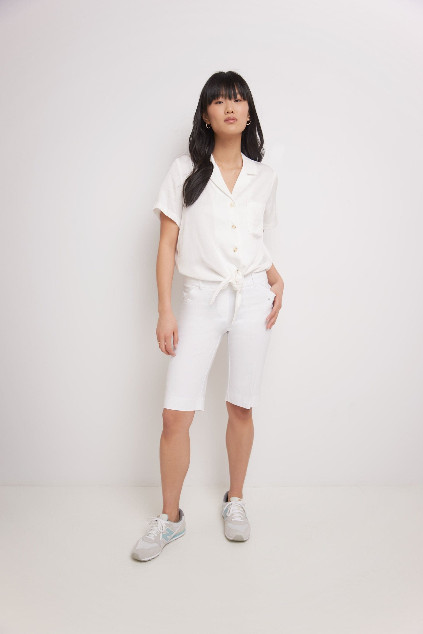 Women’s Classic Bermuda Shorts with Slant Pockets