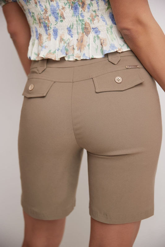 Pull-on 8.5” Classic Shorts with Belt Loops