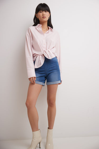 Rekucci Women's 5 inch Pull-On Jean Short with Slim Cuff