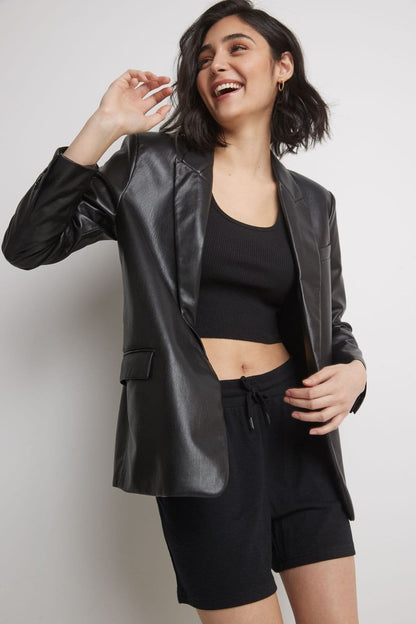 Rekucci Women's Simply Soft Casual Knit Short