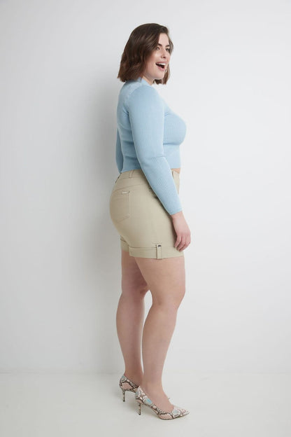 Curvy Plus Size 6” Shorts with Slimming Cuff