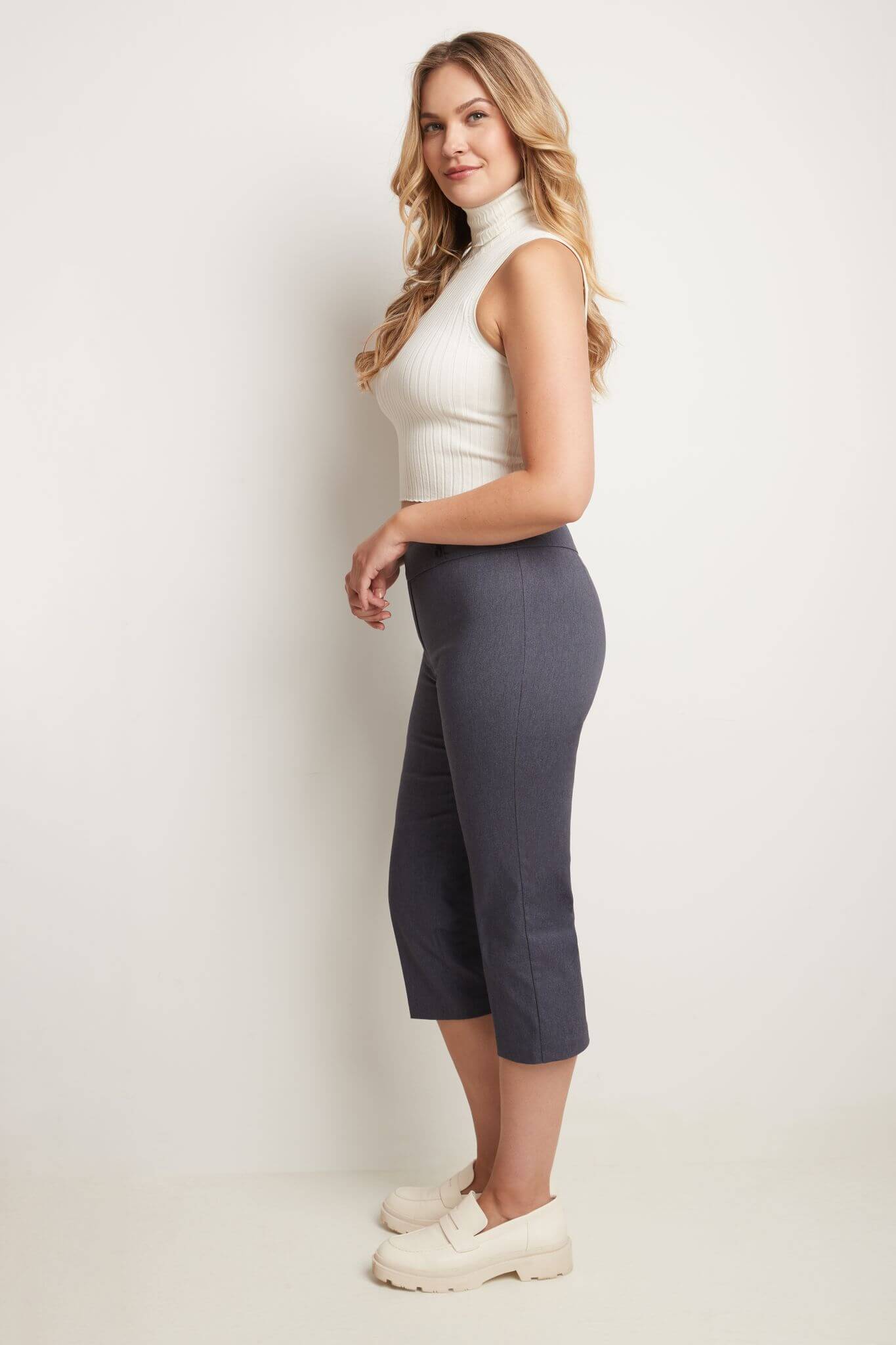 Women’s Straight Leg Capris with Chic Styling