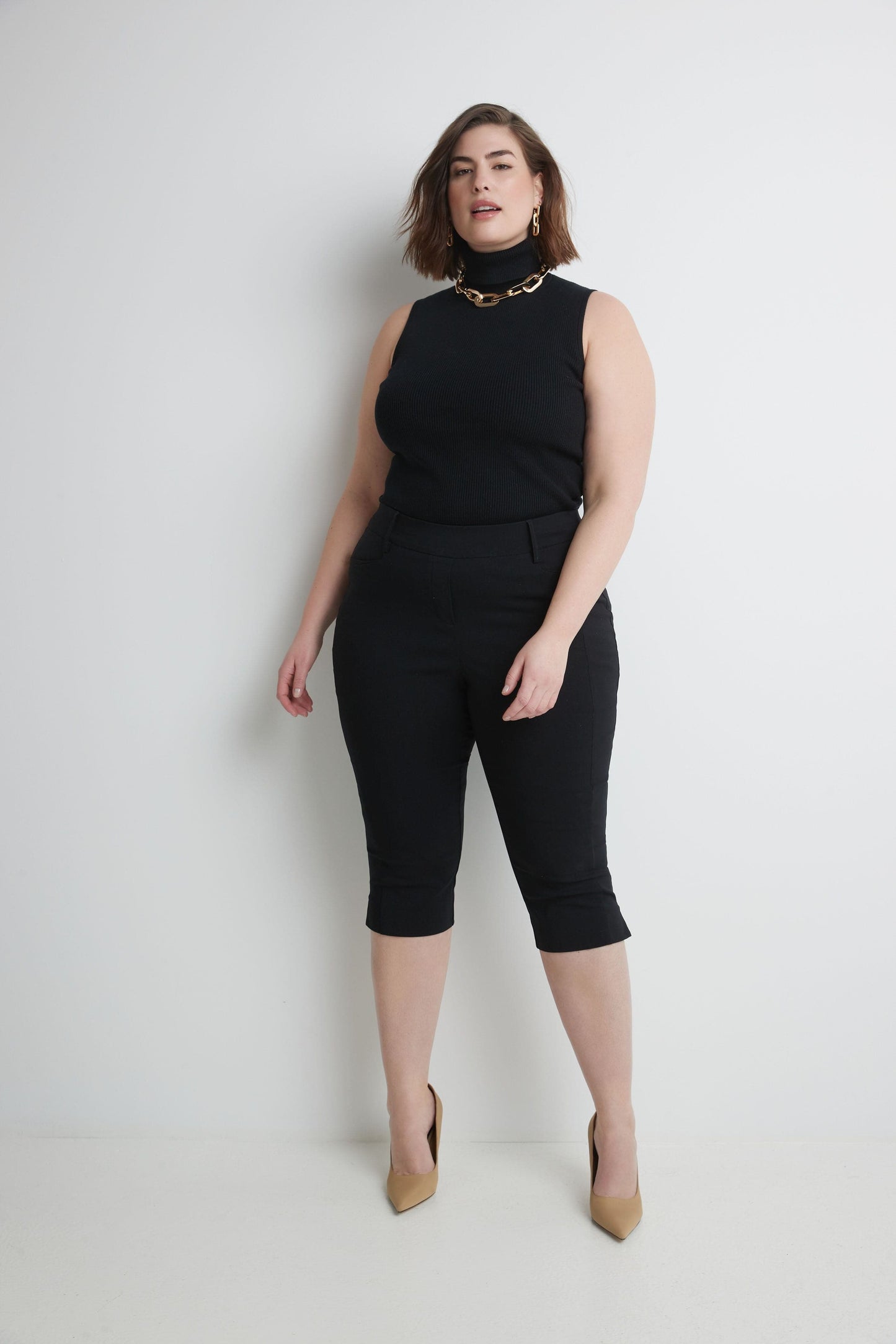 Slimming Plus Size Capris with Real Pockets
