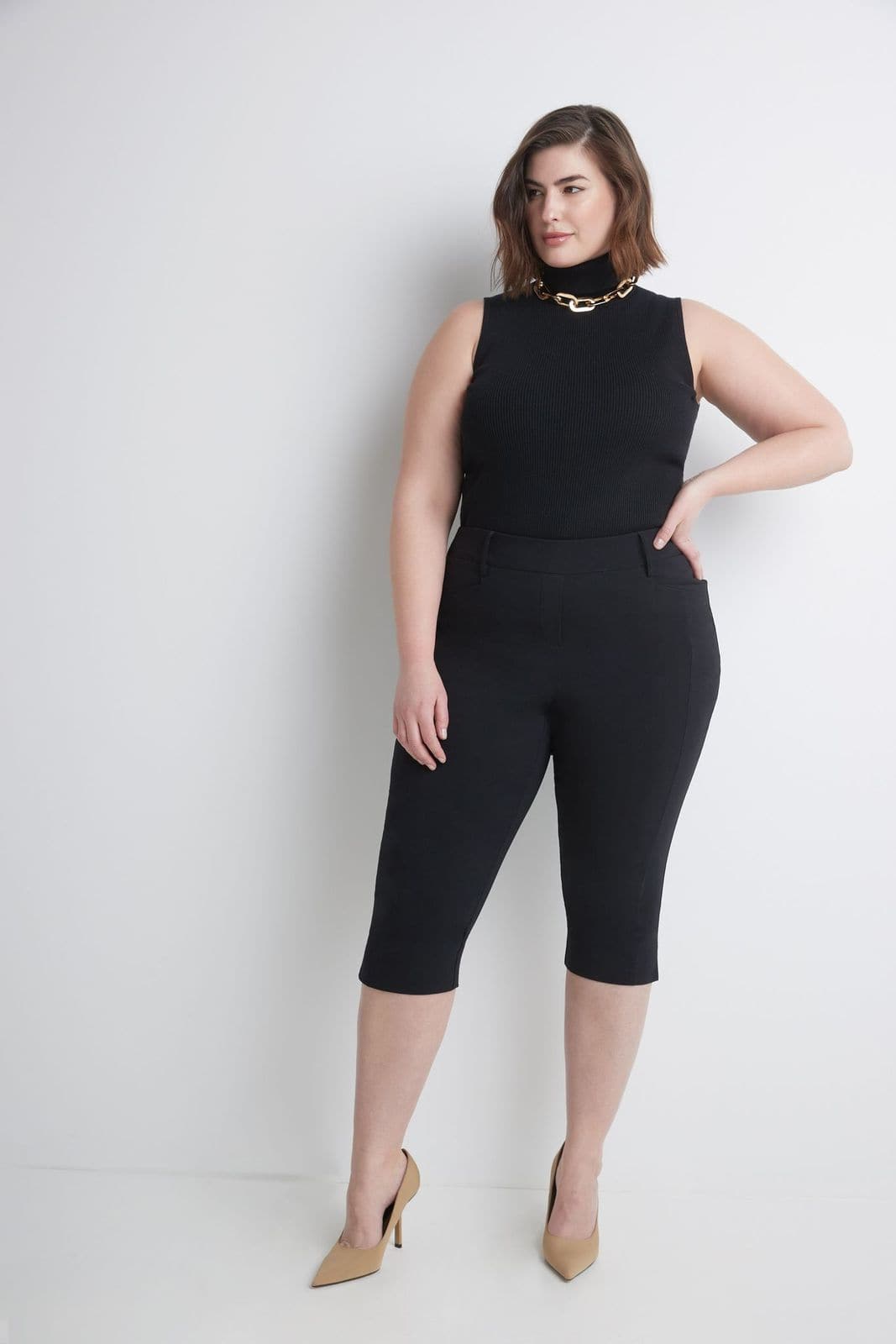 Slimming Plus Size Capris with Real Pockets