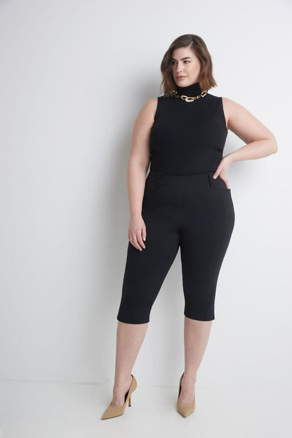 Slimming Plus Size Capris with Real Pockets