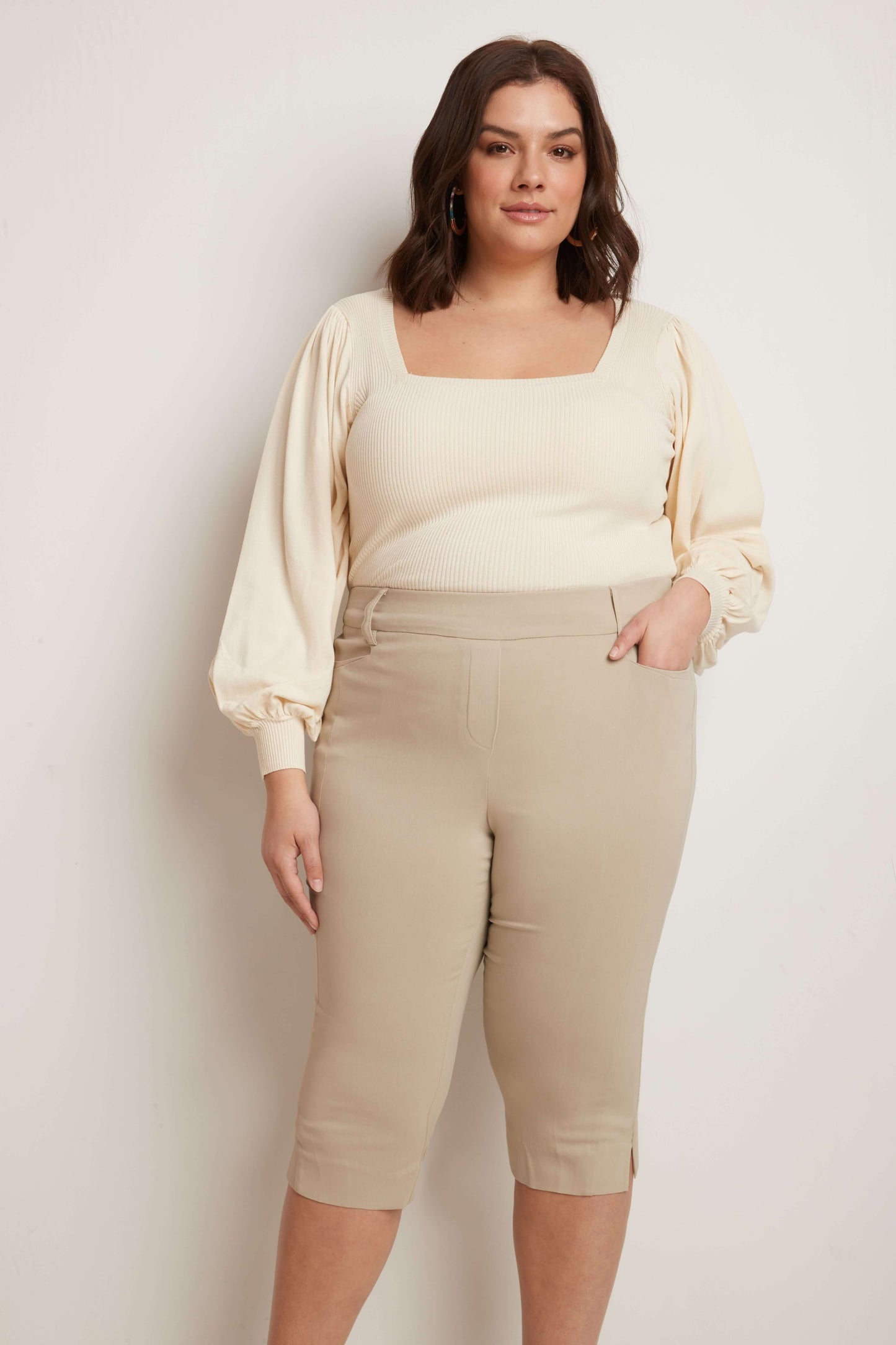 Slimming Plus Size Capris with Real Pockets