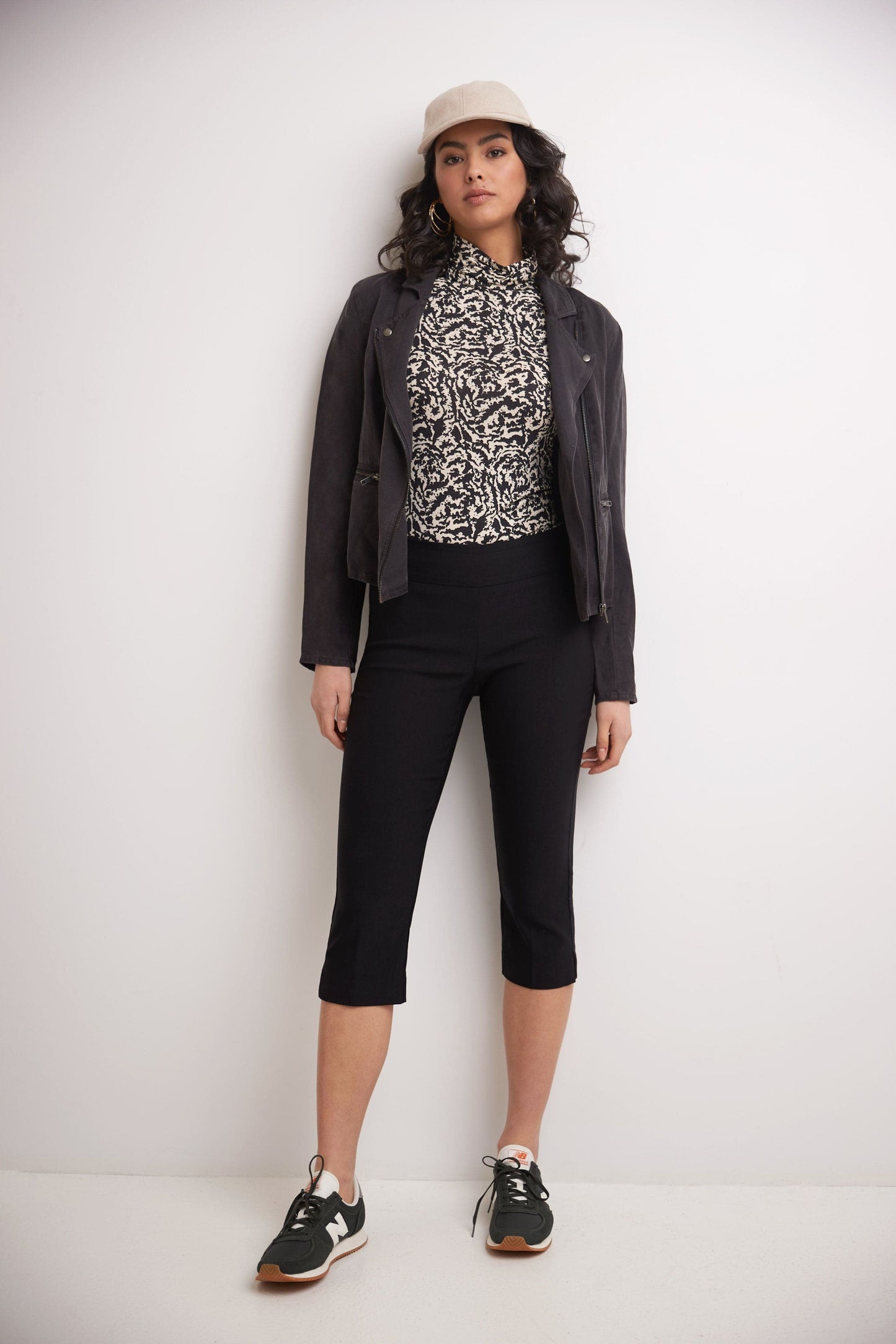 Secret Pocket Capris with Wide Waistband