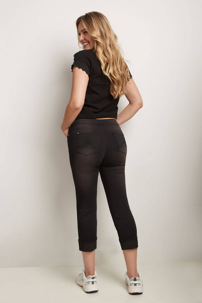 Rekucci Women's Pull-On Skinny Fit Jean Cropped Pant with Cuff