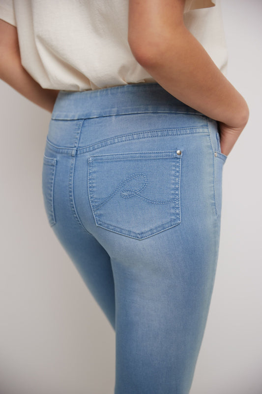 Rekucci Women's Pull-On Skinny Fit Jean Cropped Pant with Cuff