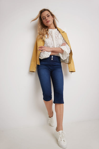 Rekucci Women's Comfort Jean Capri with Snap Detail