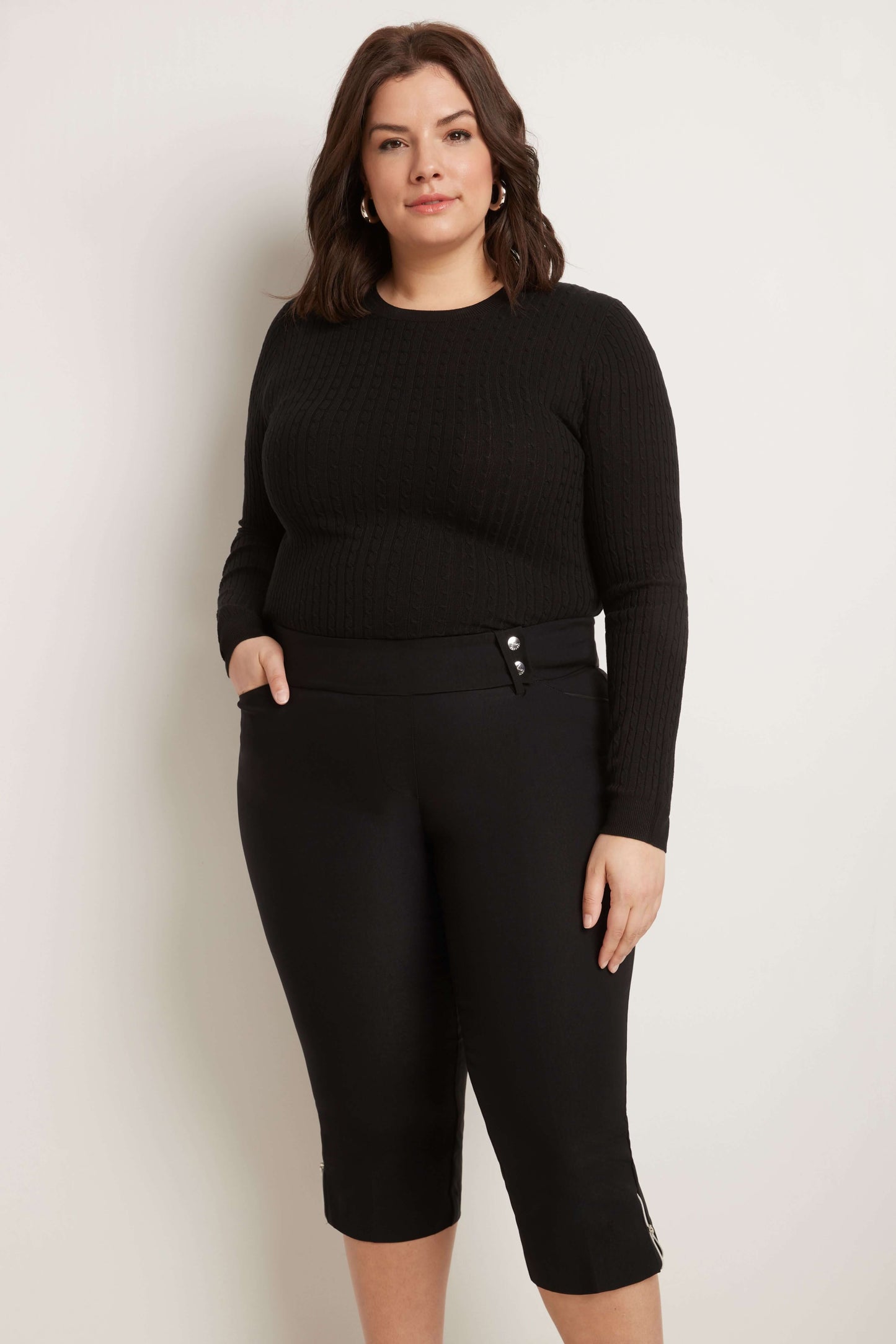 Curvy Chic Capris with Zipper Detail at the Hem