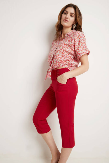 Slimming Capris with Wide Waist and Back Lacing