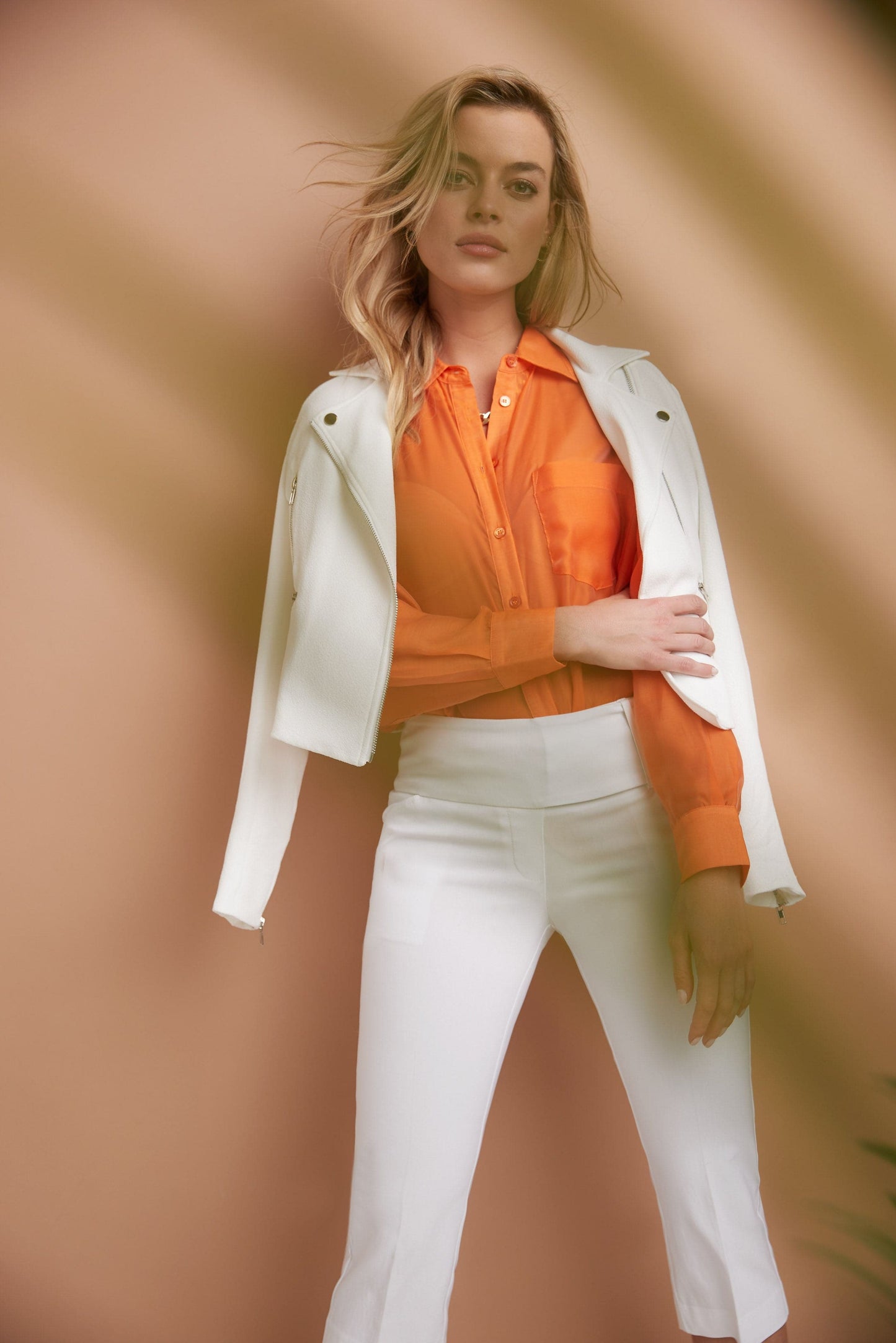 Slimming Capris with Wide Waist and Back Lacing