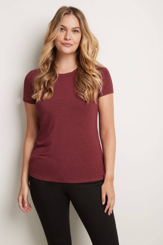 Short-Sleeve Business Casual T-Shirt with Scooped Neck