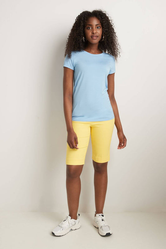 Short-Sleeve Business Casual T-Shirt with Scooped Neck