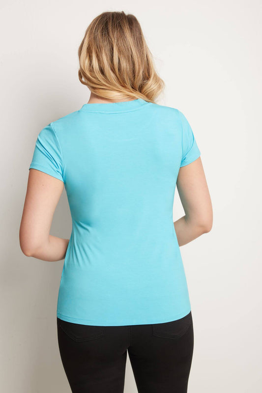 Short-Sleeve Business Casual T-Shirt with Scooped Neck