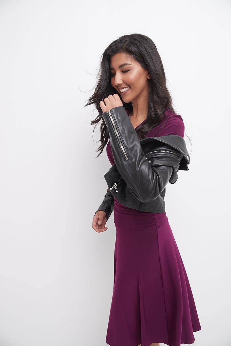 Form-fitting 3/4 Sleeve Dress with Ruching