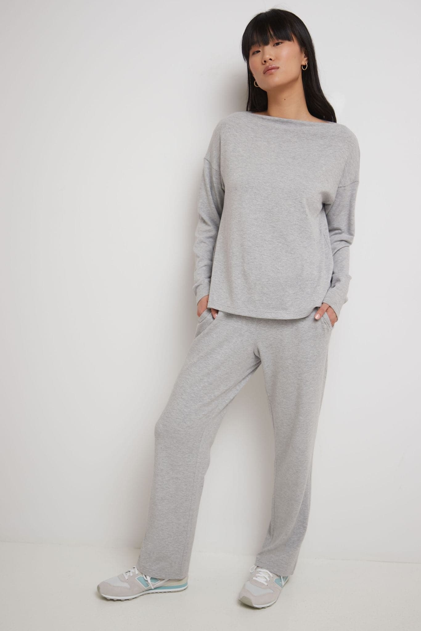 Rekucci Women's Simply Soft Boatneck Knit Top