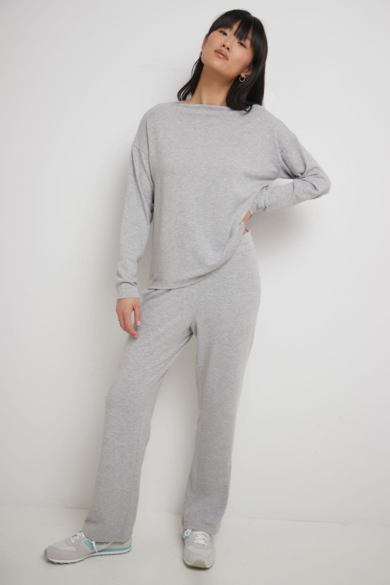 Rekucci Women's Simply Soft Boatneck Knit Top