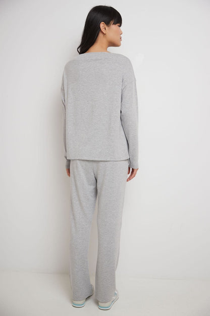 Rekucci Women's Simply Soft Boatneck Knit Top