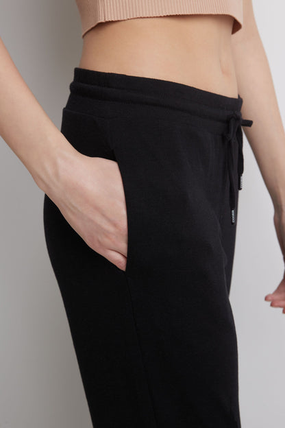 Rekucci Women's Simply Soft Straight Leg Knit Pant