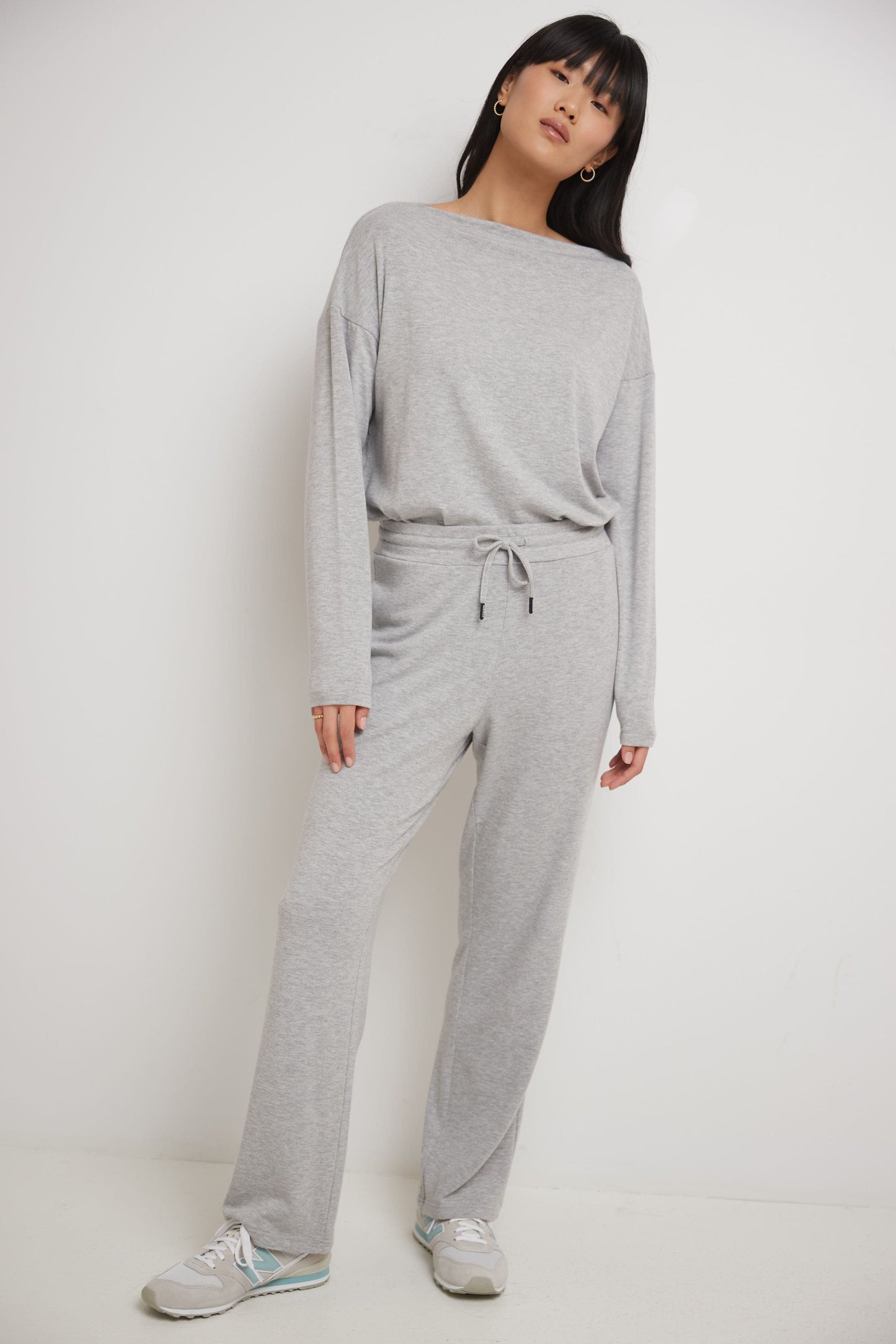 Rekucci Women's Simply Soft Straight Leg Knit Pant