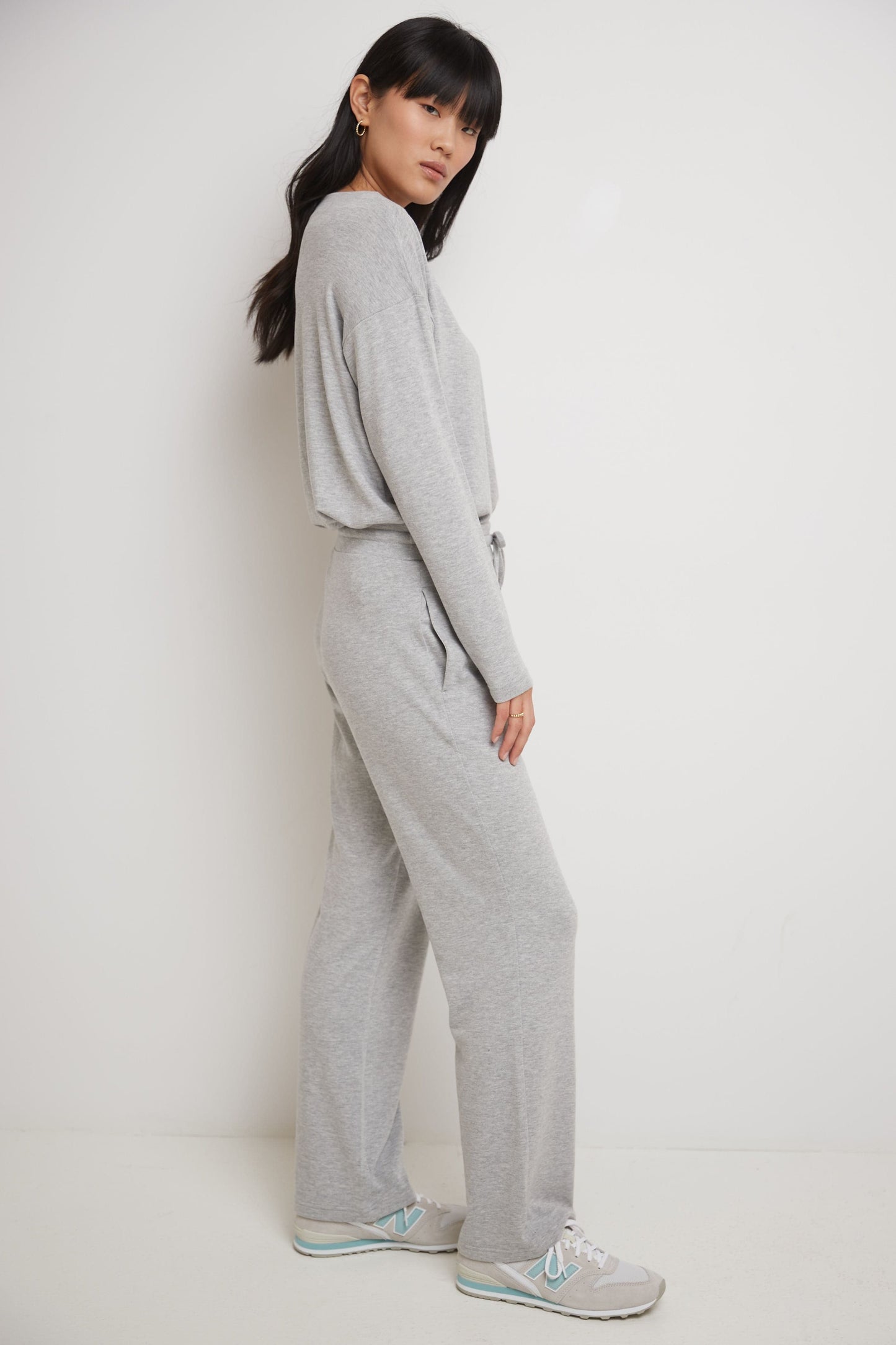 Rekucci Women's Simply Soft Straight Leg Knit Pant