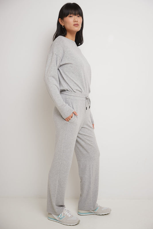 Rekucci Women's Simply Soft Straight Leg Knit Pant