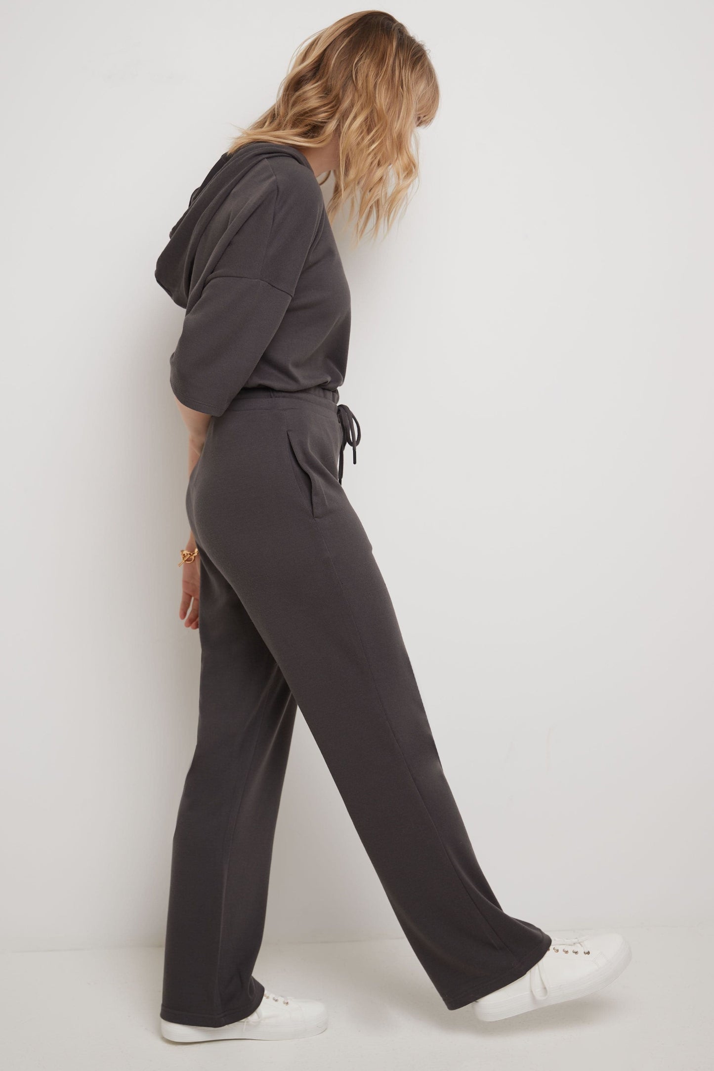 Rekucci Women's Simply Soft Straight Leg Knit Pant