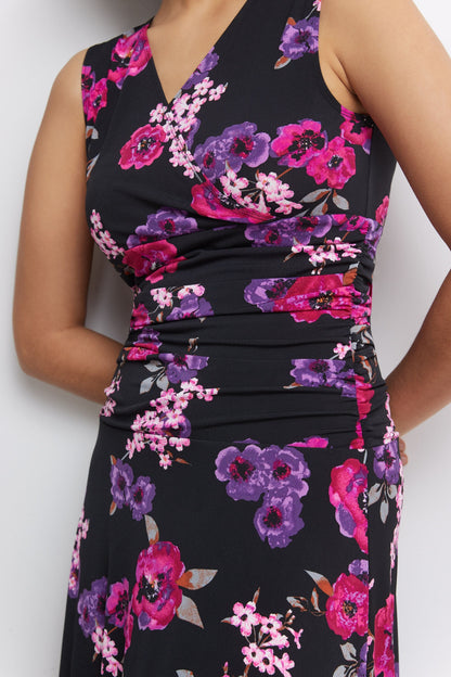 Form-Fitting Sleeveless Dress with Tummy Control