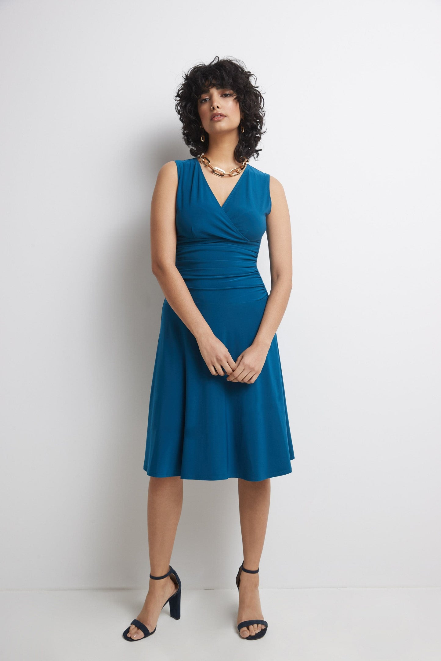 Form-Fitting Sleeveless Dress with Tummy Control